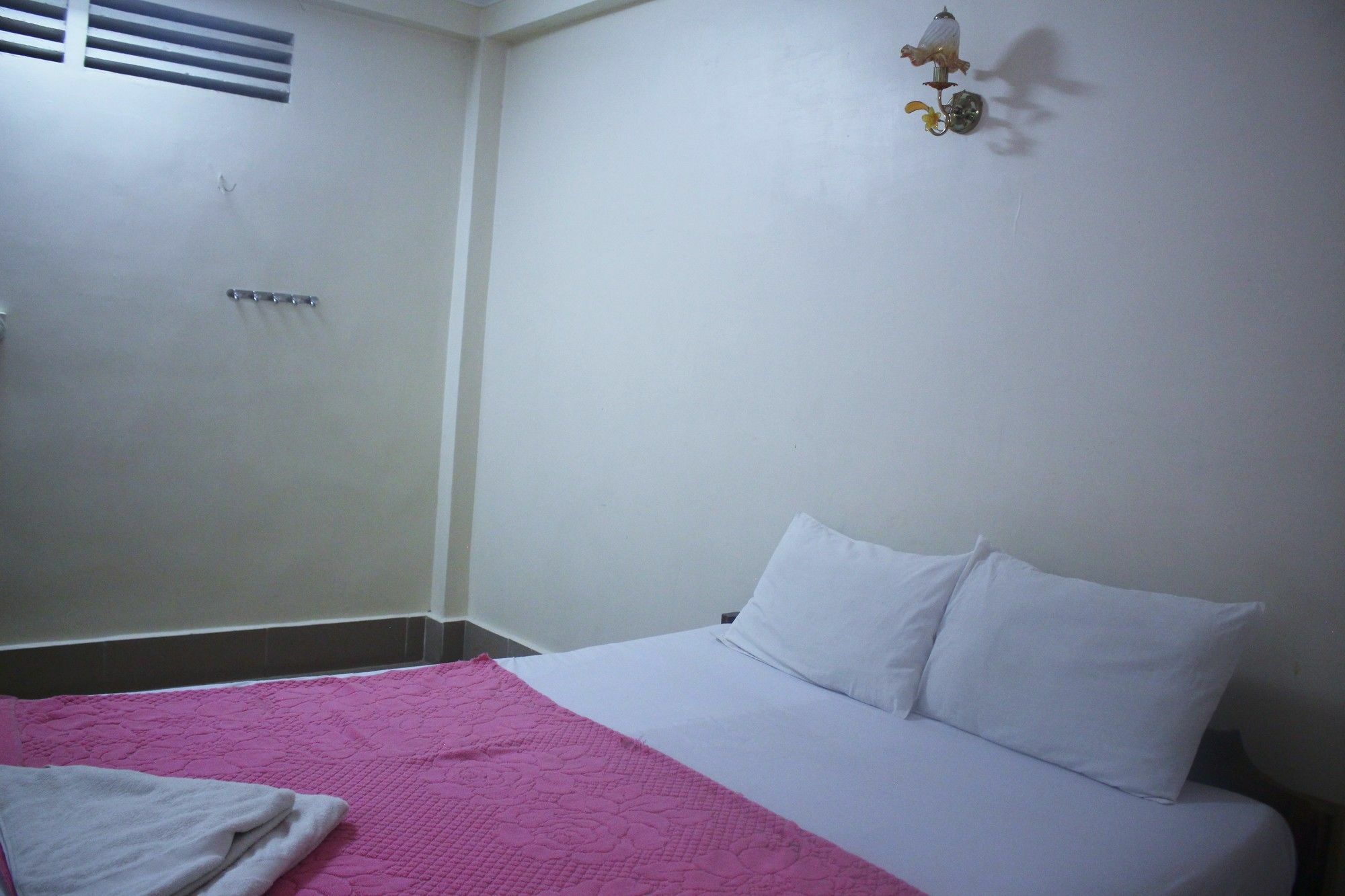 Shang Hai Guesthouse Battambang Kültér fotó